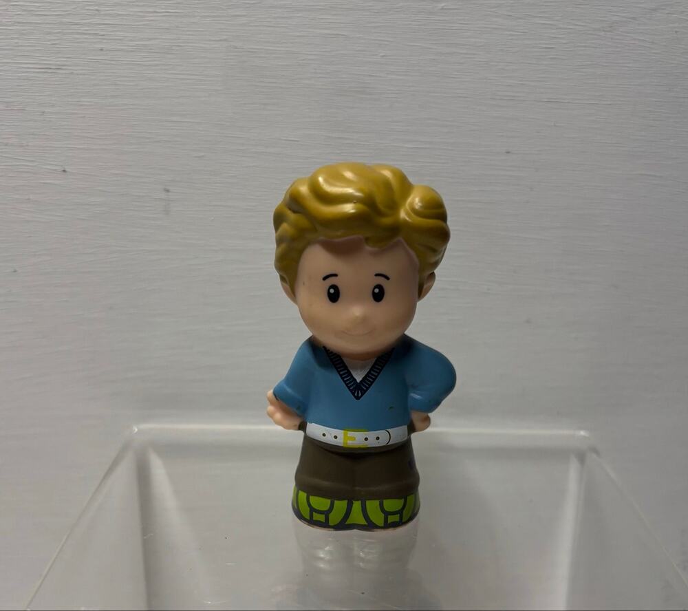 Fisher Price Little People Happy Sounds Home Father/Boy Figure